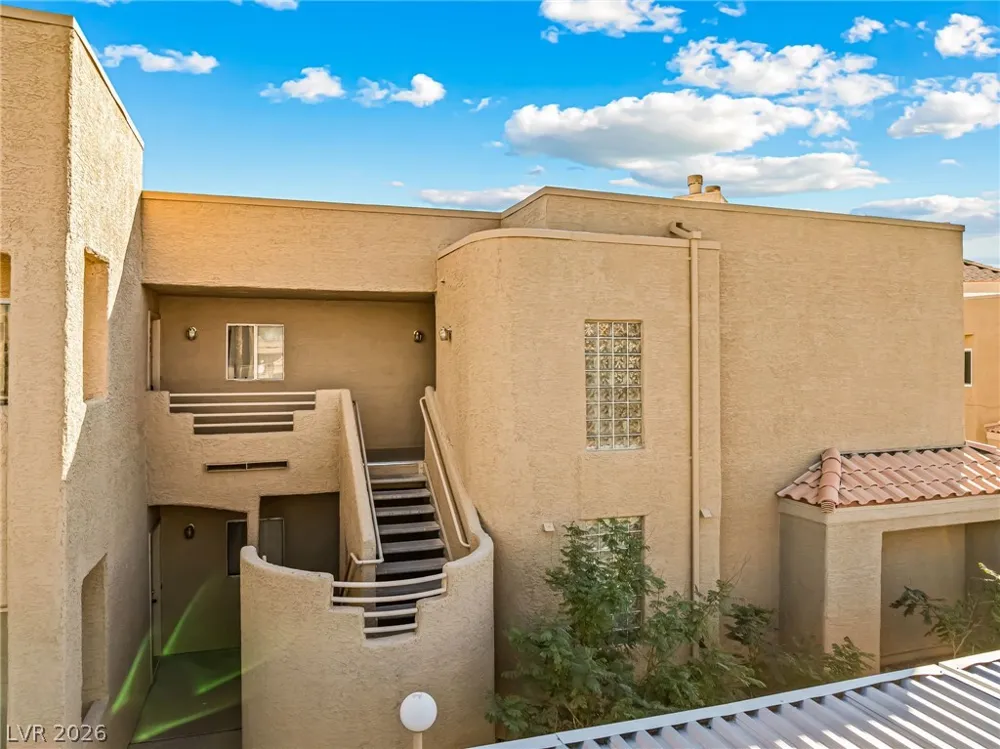 2191 Bay Club Drive #204 Laughlin, NV 89029