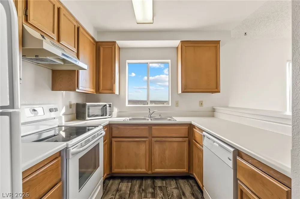 2191 Bay Club Drive #204 Laughlin, NV 89029