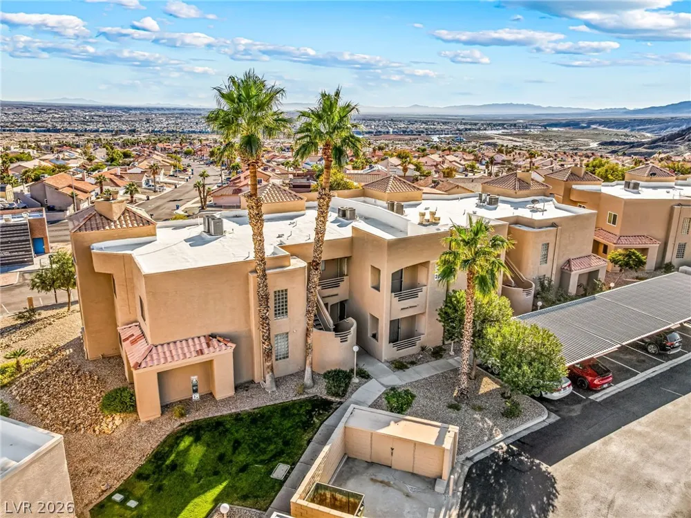 2191 Bay Club Drive #204 Laughlin, NV 89029