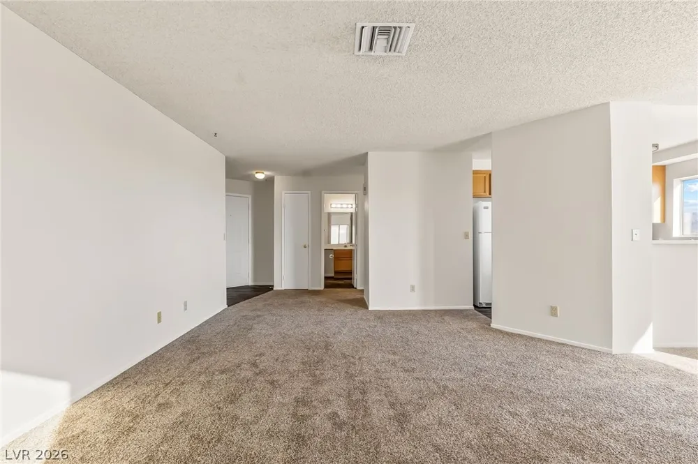 2191 Bay Club Drive #204 Laughlin, NV 89029