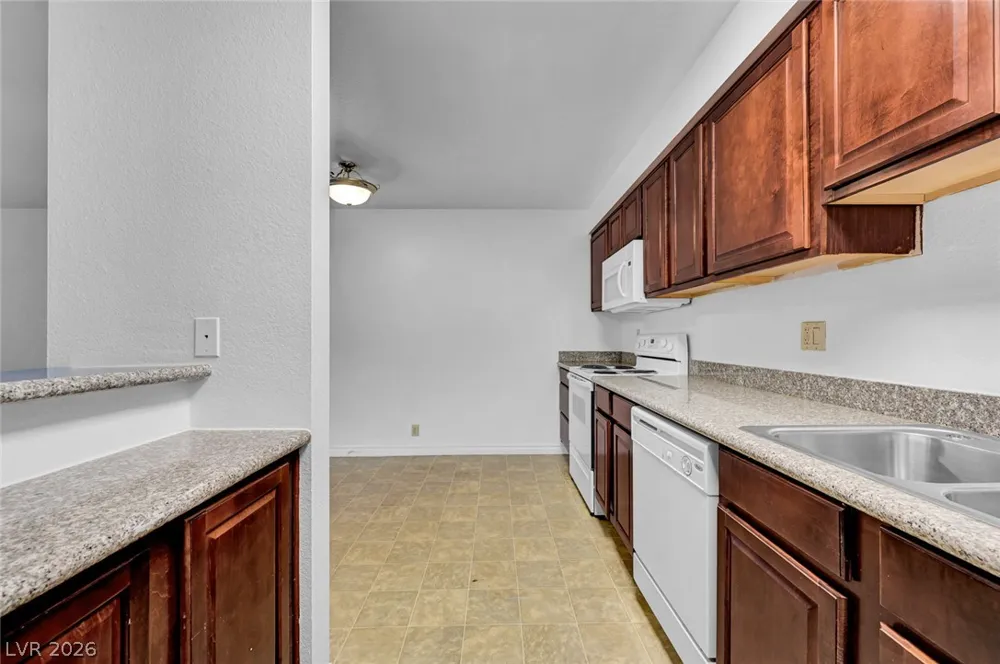 4340 Sandy River Drive #84 Las Vegas, NV 89103