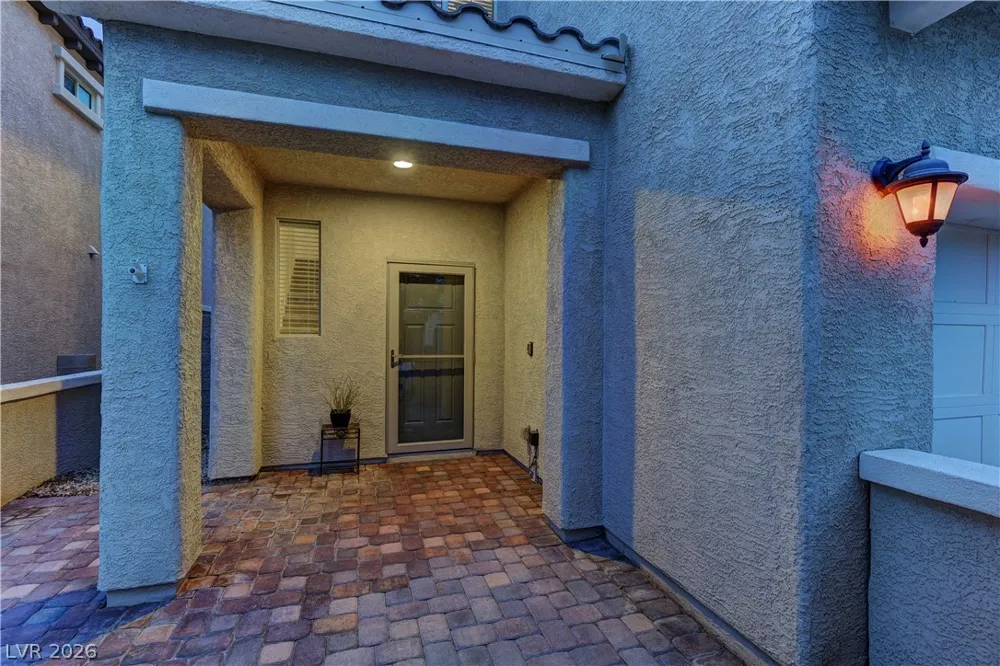 9667 Treeline Run Avenue Las Vegas, NV 89166