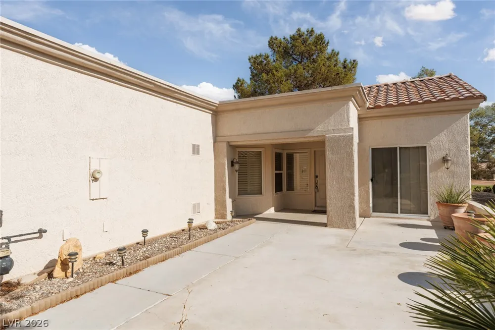 9448 January Drive Las Vegas, NV 89134