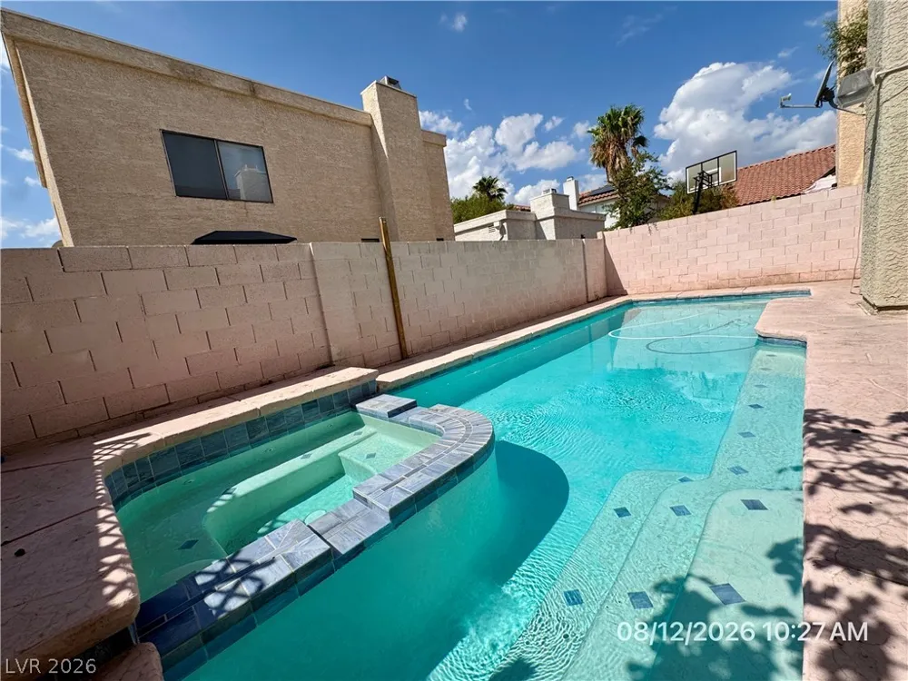 8621 Lyla Rae Circle Las Vegas, NV 89117