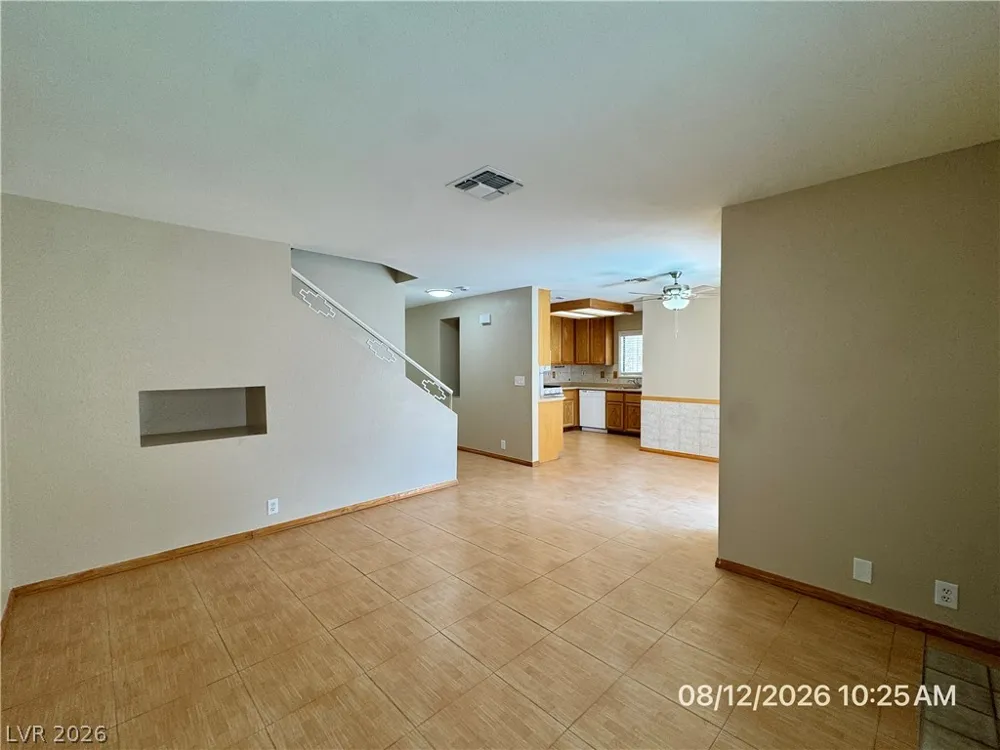 8621 Lyla Rae Circle Las Vegas, NV 89117