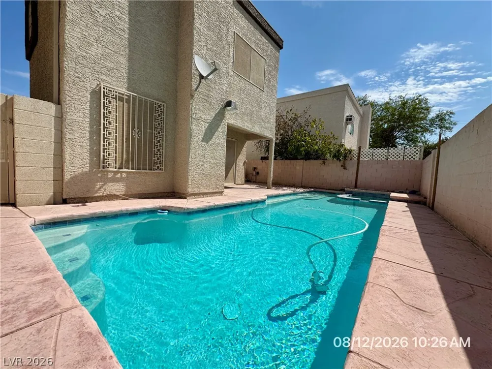 8621 Lyla Rae Circle Las Vegas, NV 89117