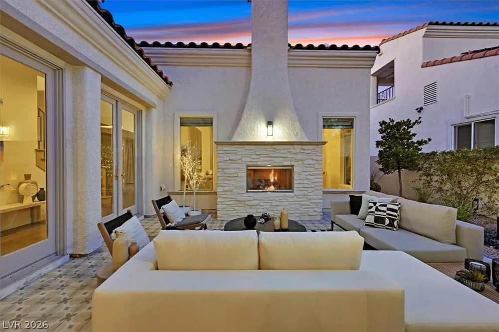 11824 Kingsbarns Court Las Vegas, NV 89141