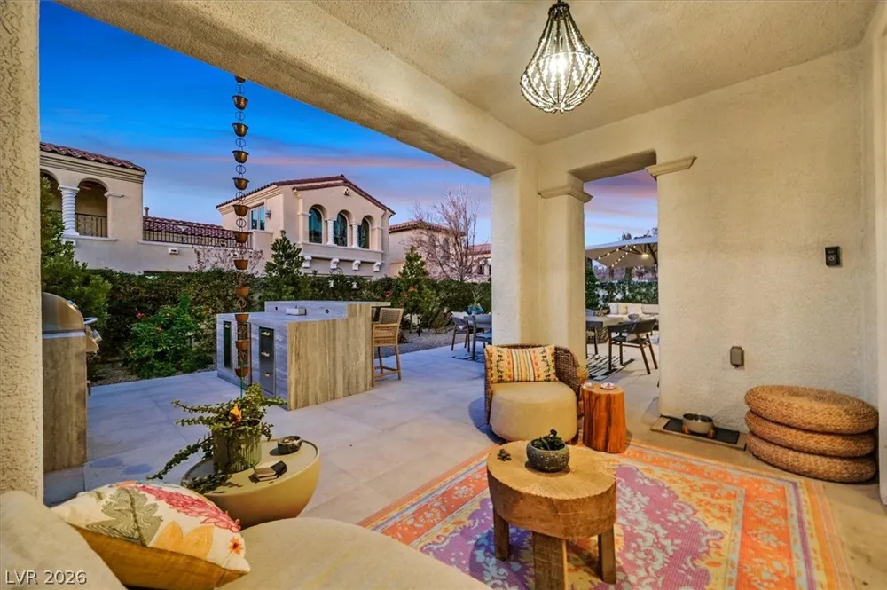 11824 Kingsbarns Court Las Vegas, NV 89141
