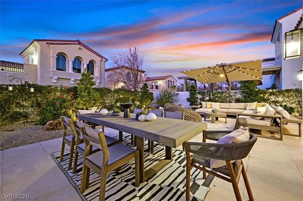 11824 Kingsbarns Court Las Vegas, NV 89141