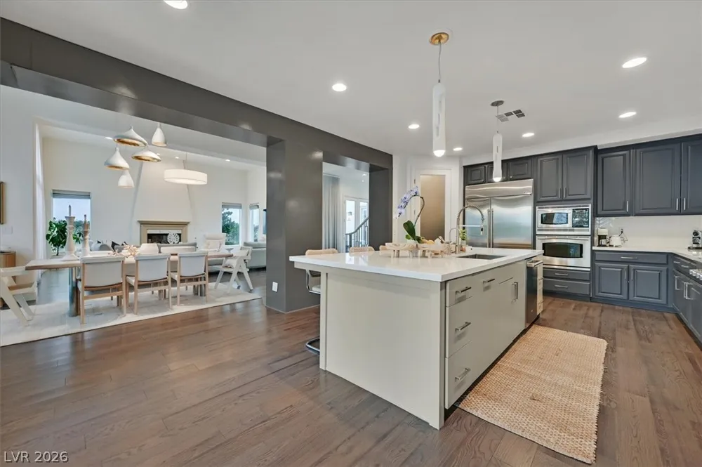 11824 Kingsbarns Court Las Vegas, NV 89141