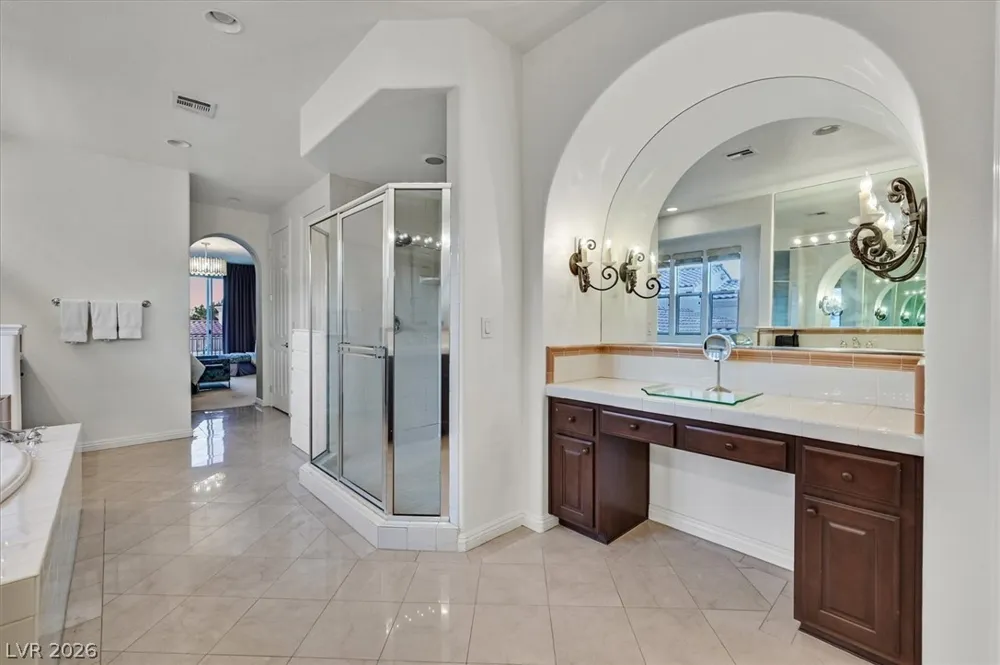 11824 Kingsbarns Court Las Vegas, NV 89141