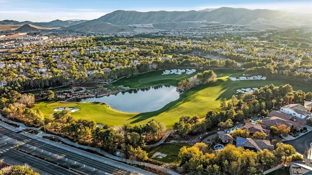 11824 Kingsbarns Court Las Vegas, NV 89141