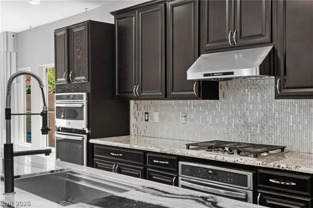 10 Vicolo Sebino Henderson, NV 89011
