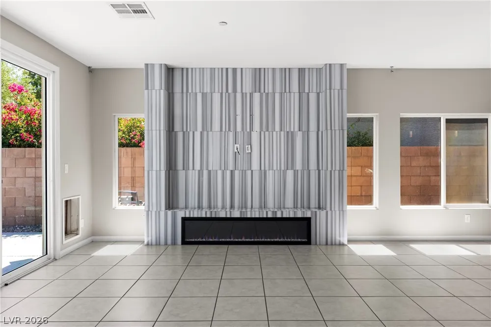 10 Vicolo Sebino Henderson, NV 89011
