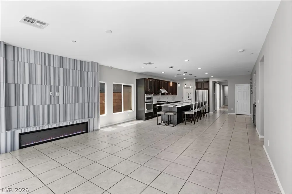 10 Vicolo Sebino Henderson, NV 89011
