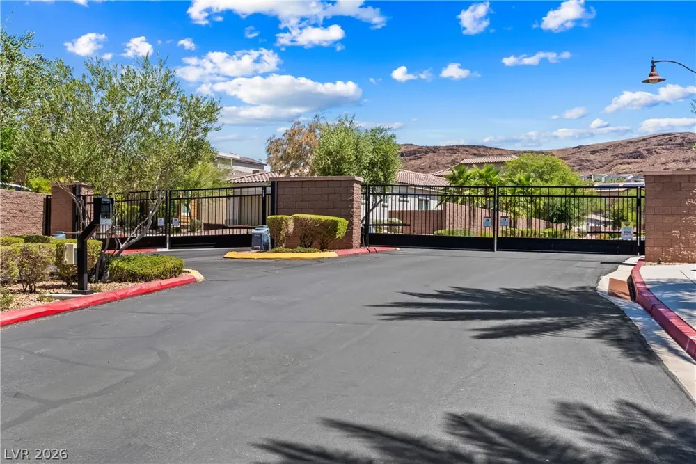 10 Vicolo Sebino Henderson, NV 89011
