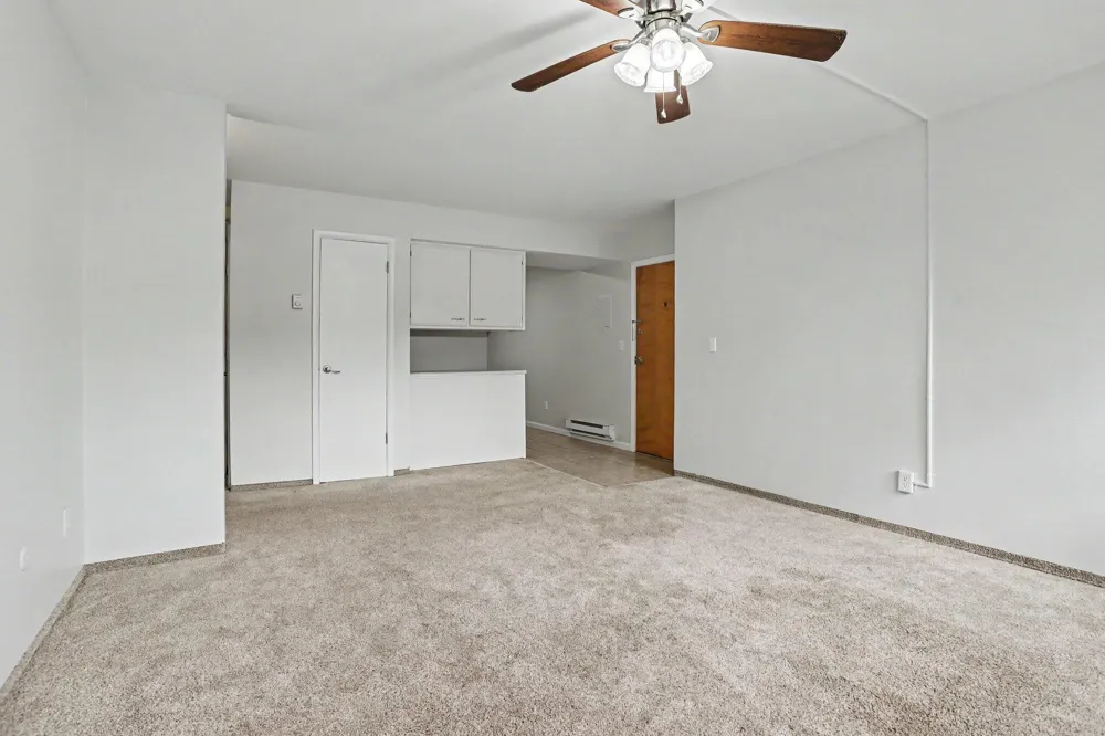 722 W Kilgore Road #102 Kalamazoo, MI 49008