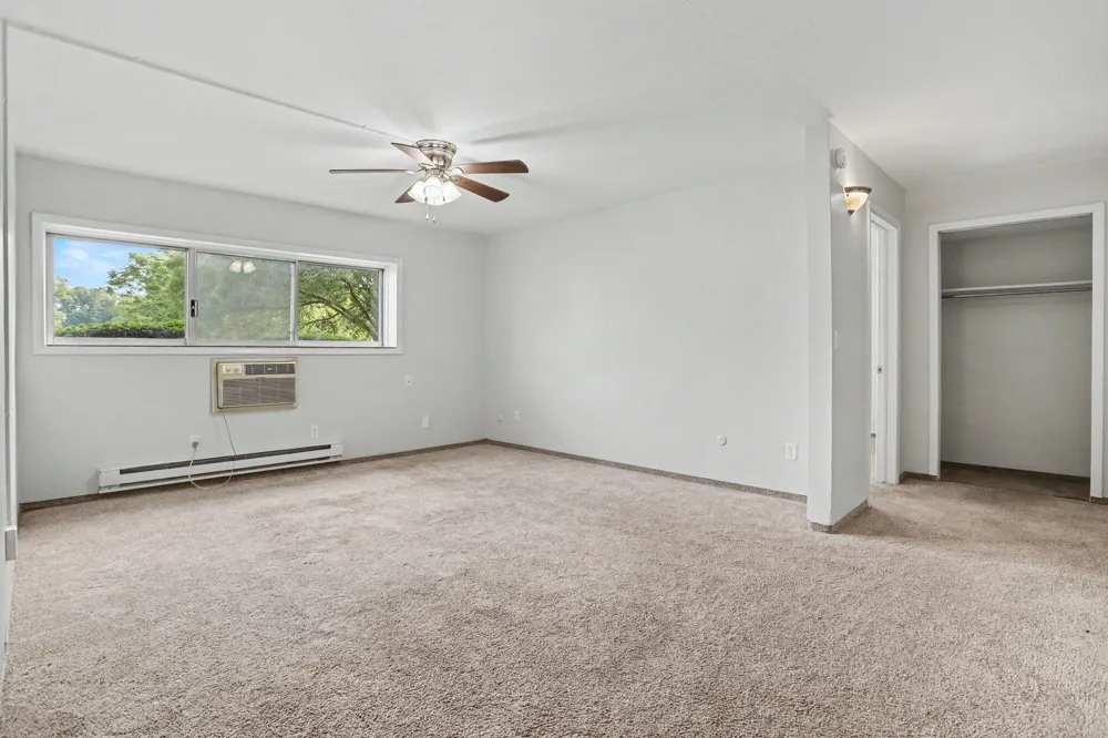 722 W Kilgore Road #102 Kalamazoo, MI 49008