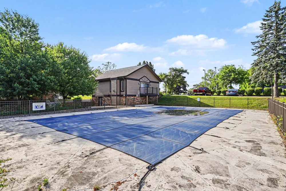 722 W Kilgore Road #102 Kalamazoo, MI 49008