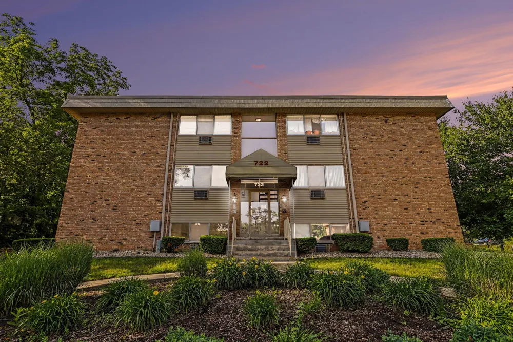 722 W Kilgore Road #102 Kalamazoo, MI 49008