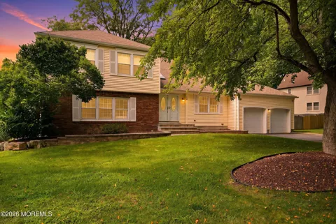 14 Bridle Way