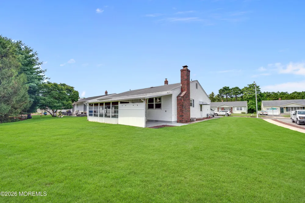 57 Westport Drive Toms River, NJ 08757