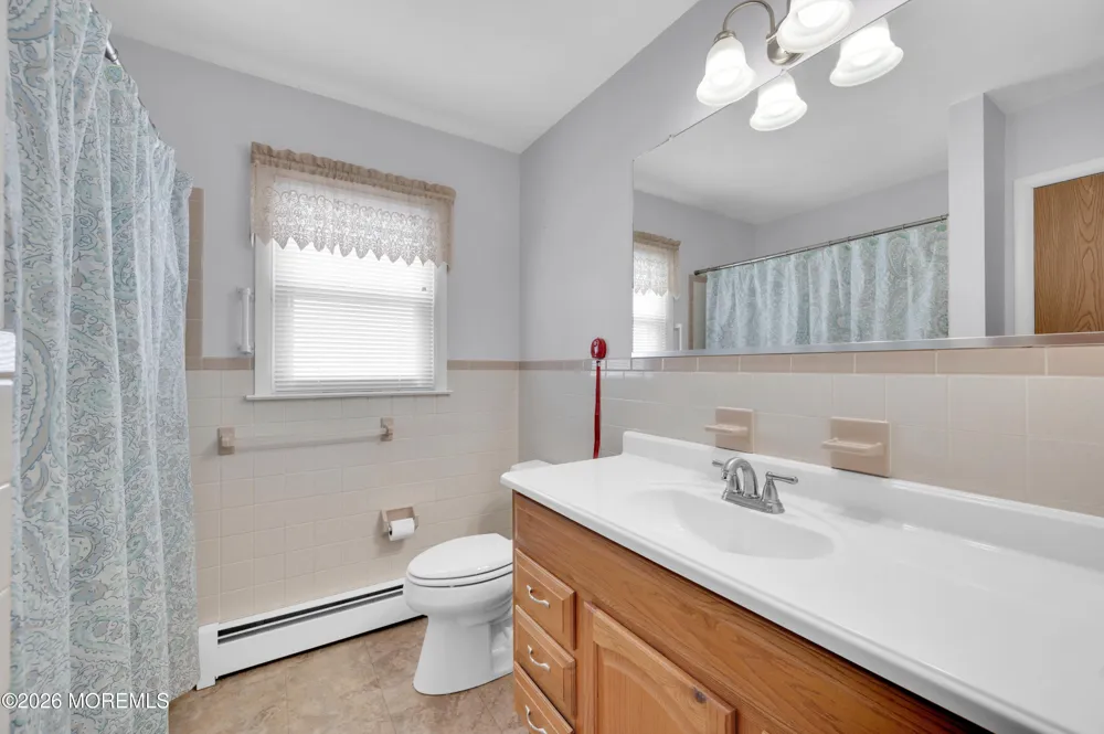 57 Westport Drive Toms River, NJ 08757