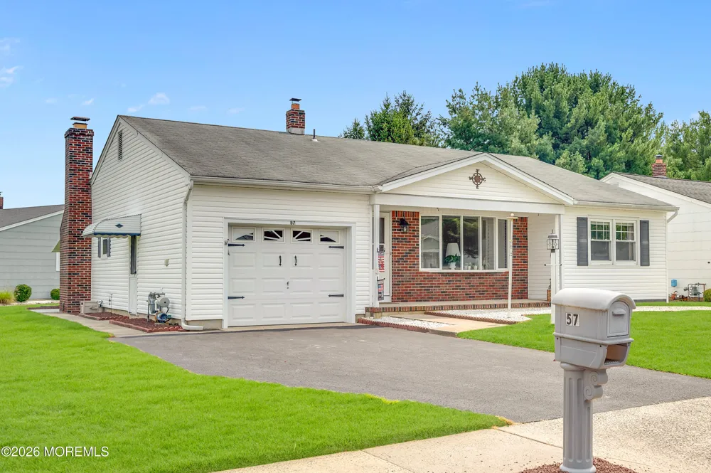 57 Westport Drive Toms River, NJ 08757