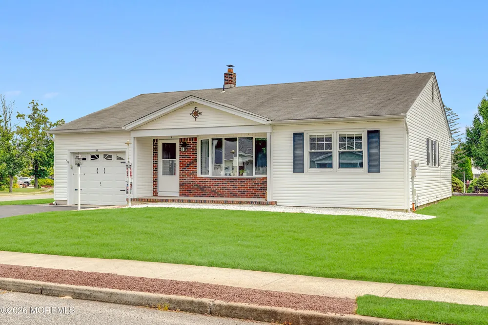 57 Westport Drive Toms River, NJ 08757
