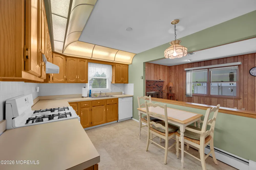 57 Westport Drive Toms River, NJ 08757