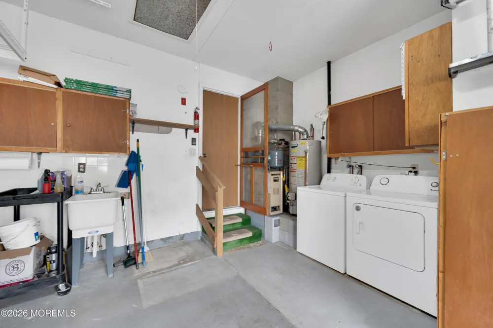 57 Westport Drive Toms River, NJ 08757
