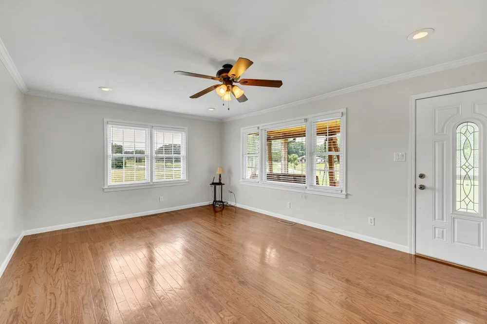 5630 Mansford Rd Winchester, TN 37398