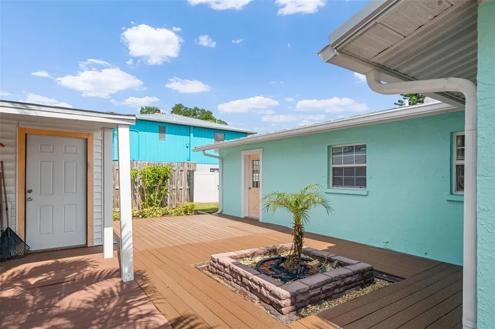 415 49TH STREET W Palmetto, FL 34221