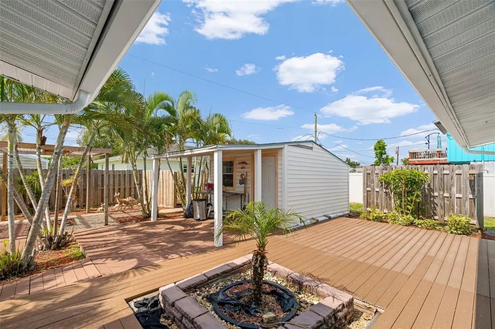 415 49TH STREET W Palmetto, FL 34221