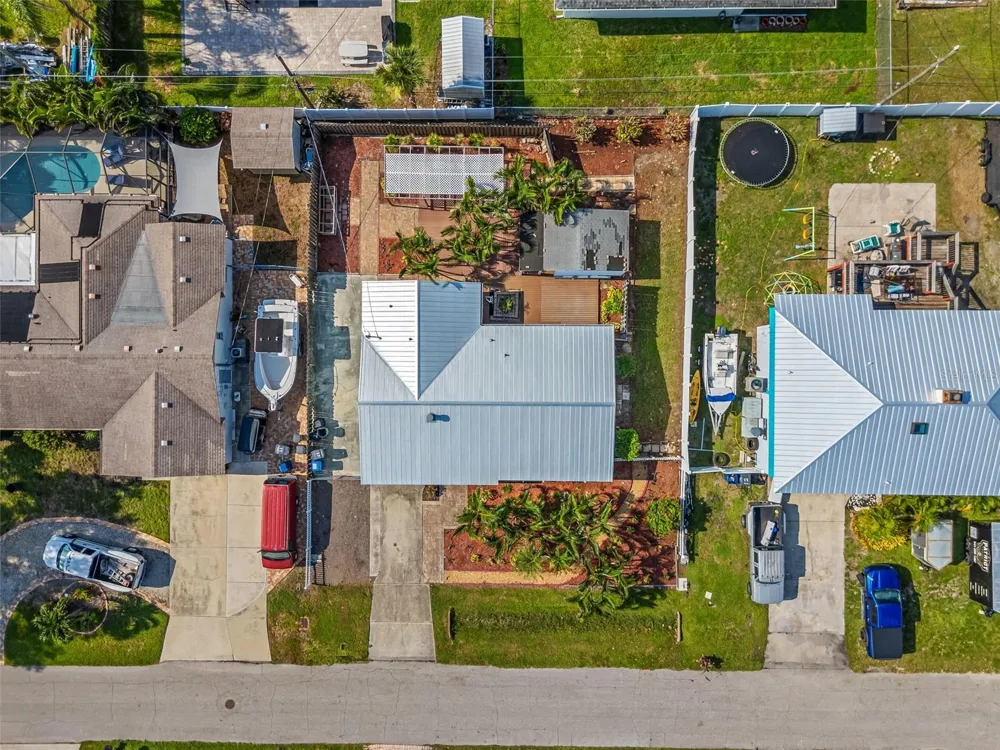 415 49TH STREET W Palmetto, FL 34221