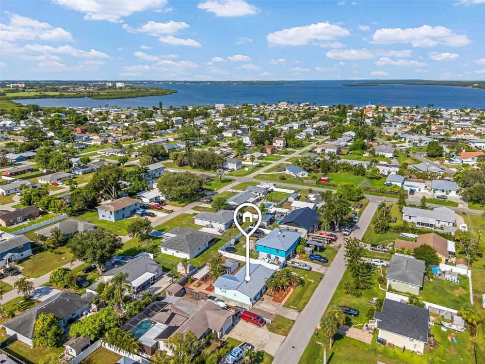 415 49TH STREET W Palmetto, FL 34221