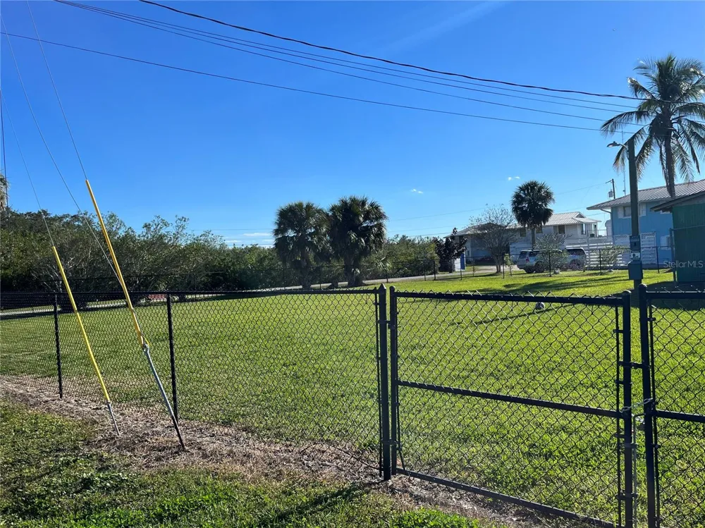 415 49TH STREET W Palmetto, FL 34221