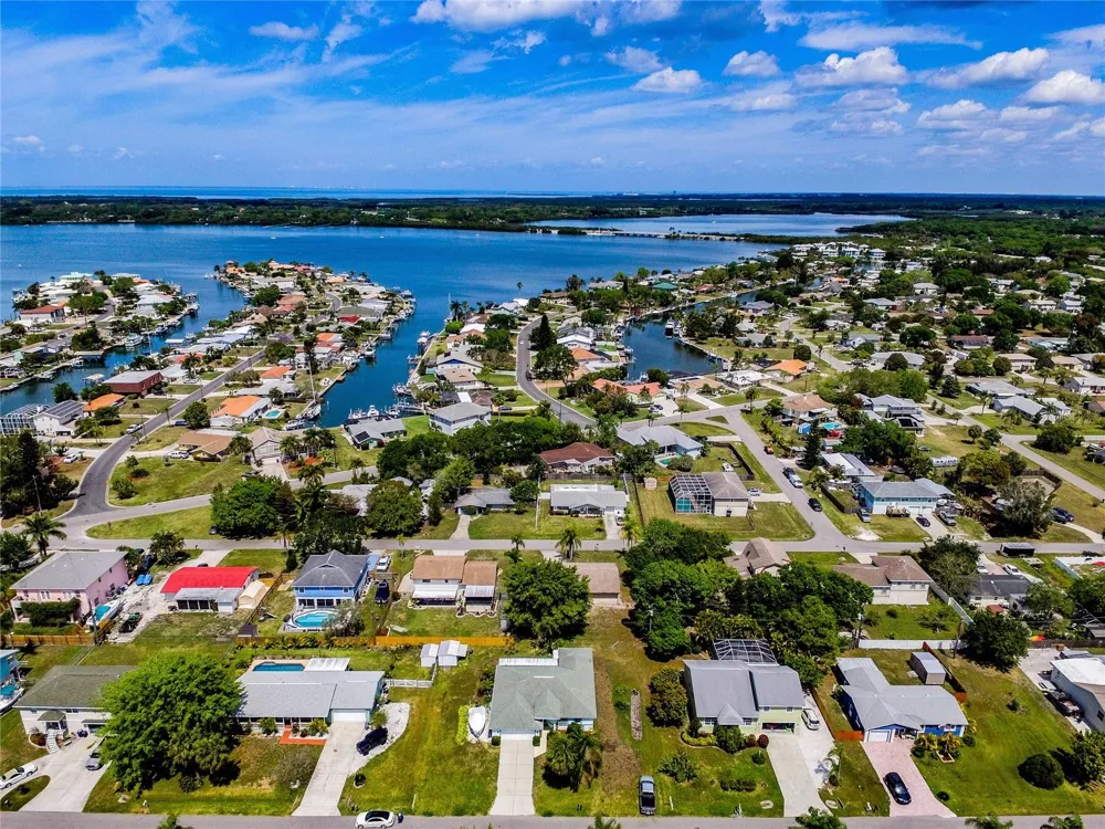 415 49TH STREET W Palmetto, FL 34221