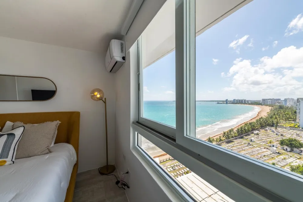 4123 ISLA VERDE AVENUE #1703 Carolina, PR 00979