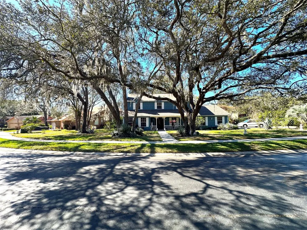 8834 WHISPERING OAKS TRAIL New Port Richey, FL 34654