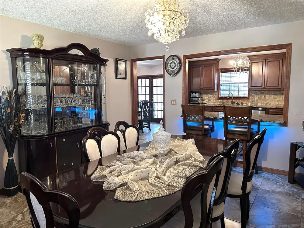 8834 WHISPERING OAKS TRAIL New Port Richey, FL 34654