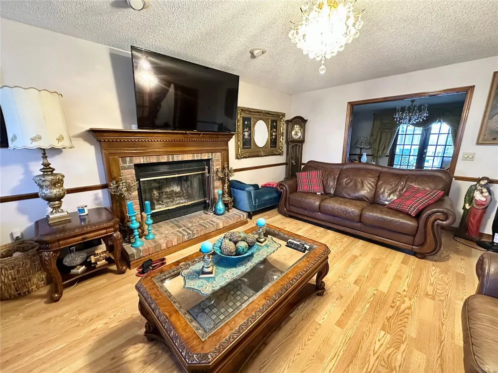 8834 WHISPERING OAKS TRAIL New Port Richey, FL 34654