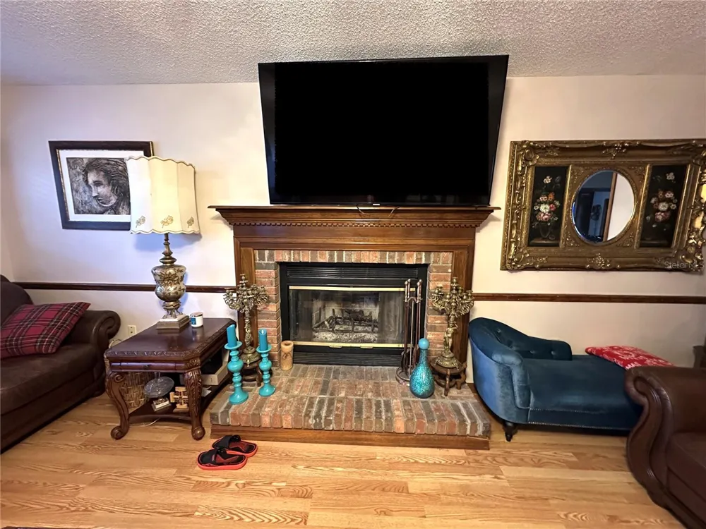 8834 WHISPERING OAKS TRAIL New Port Richey, FL 34654