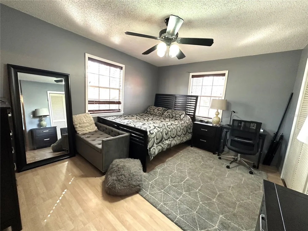 8834 WHISPERING OAKS TRAIL New Port Richey, FL 34654