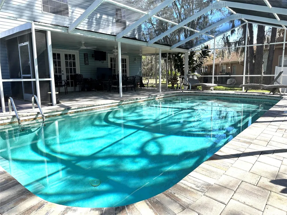 8834 WHISPERING OAKS TRAIL New Port Richey, FL 34654