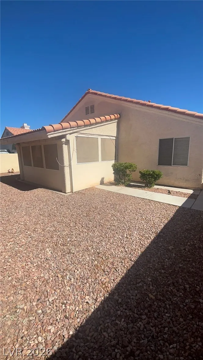 9824 Cross Creek Way Las Vegas, NV 89117
