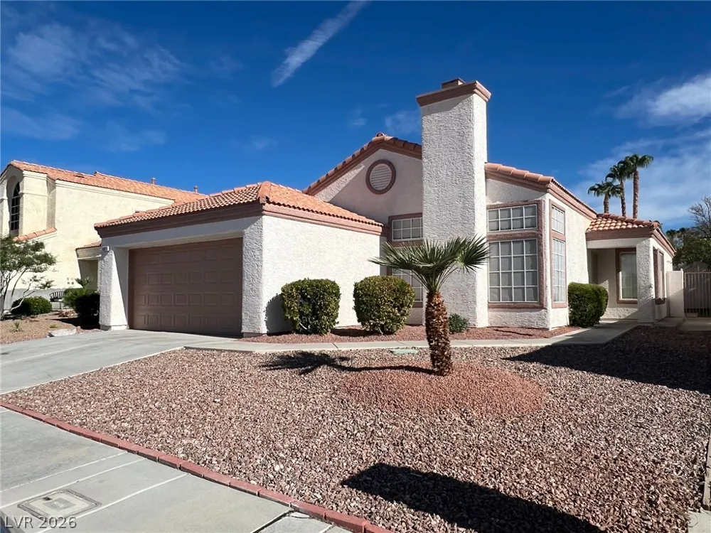 9824 Cross Creek Way Las Vegas, NV 89117