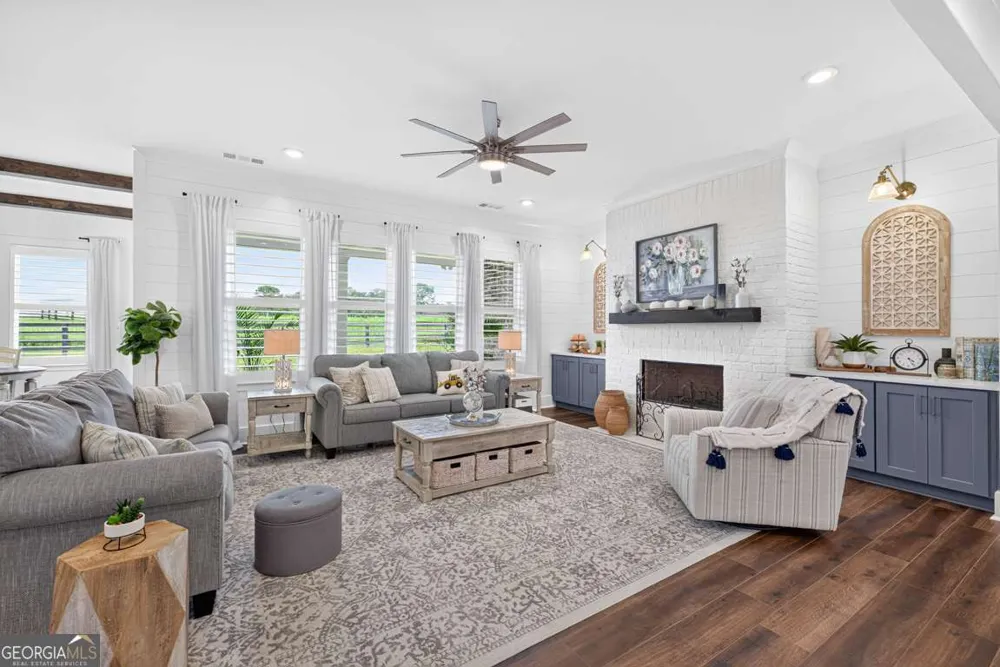 72 Murphy RD Pendergrass, GA 30567