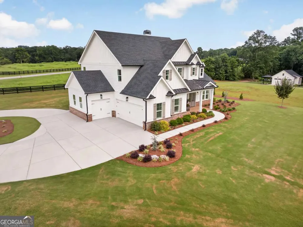 72 Murphy RD Pendergrass, GA 30567
