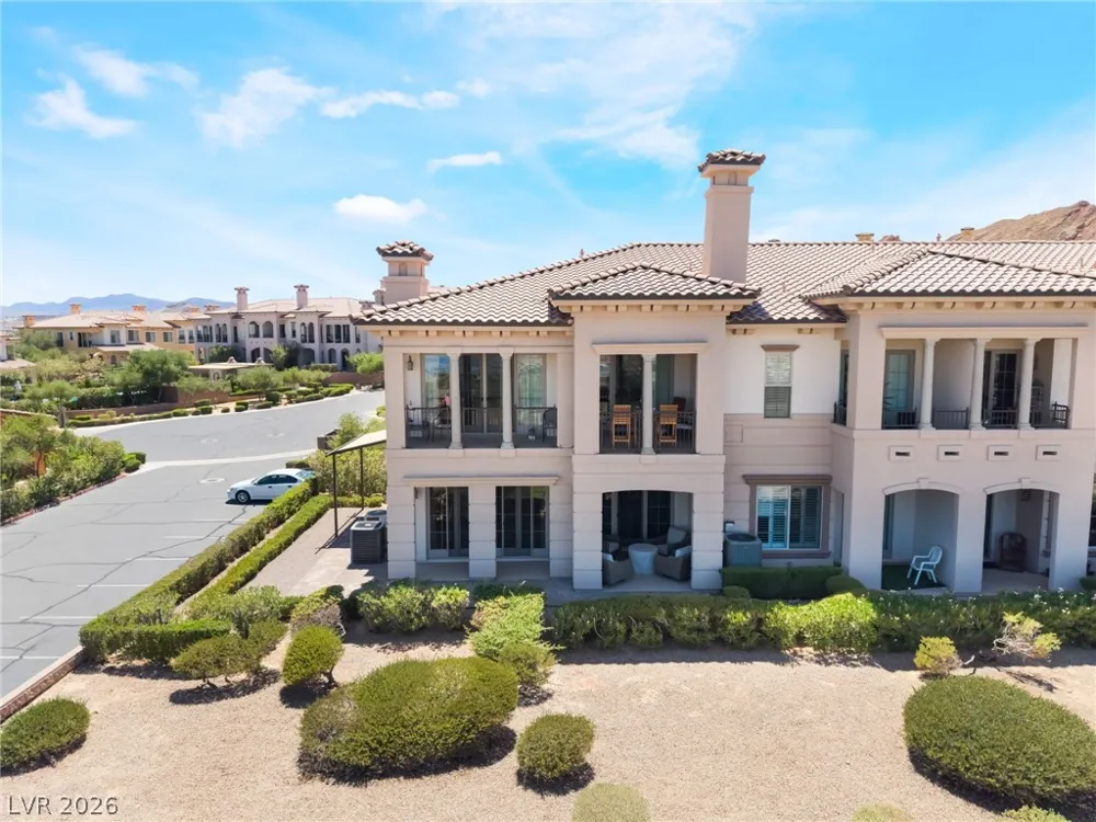 20 Via Visione #106 Henderson, NV 89011
